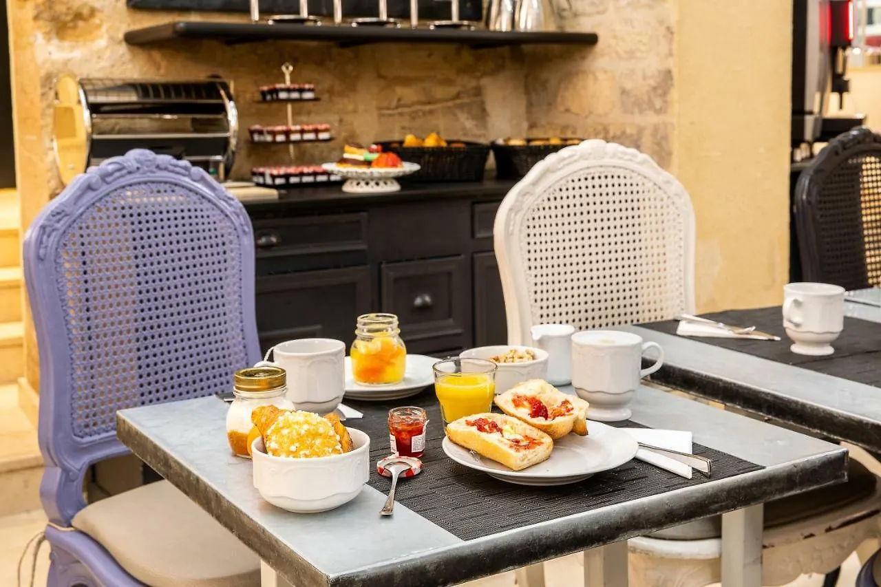 Hotel Des Ducs D'Anjou Paris